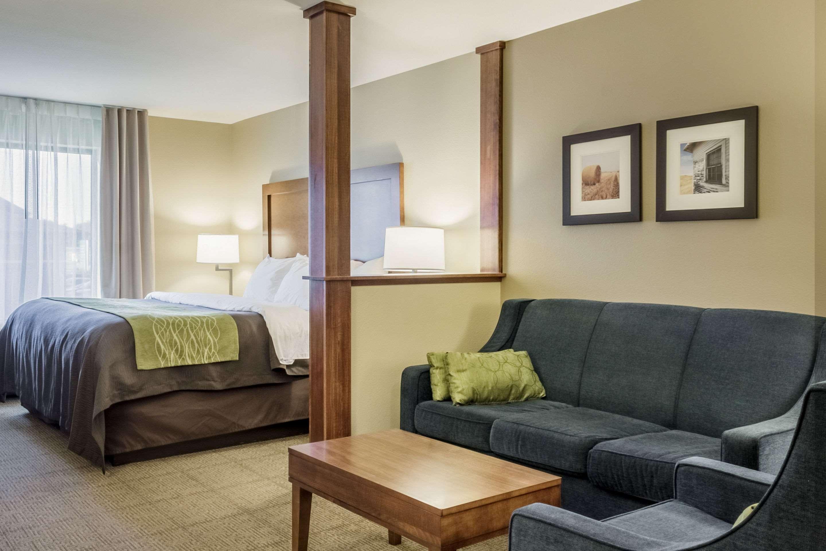 Comfort Inn & Suites Avera Southwest スーフォールズ エクステリア 写真