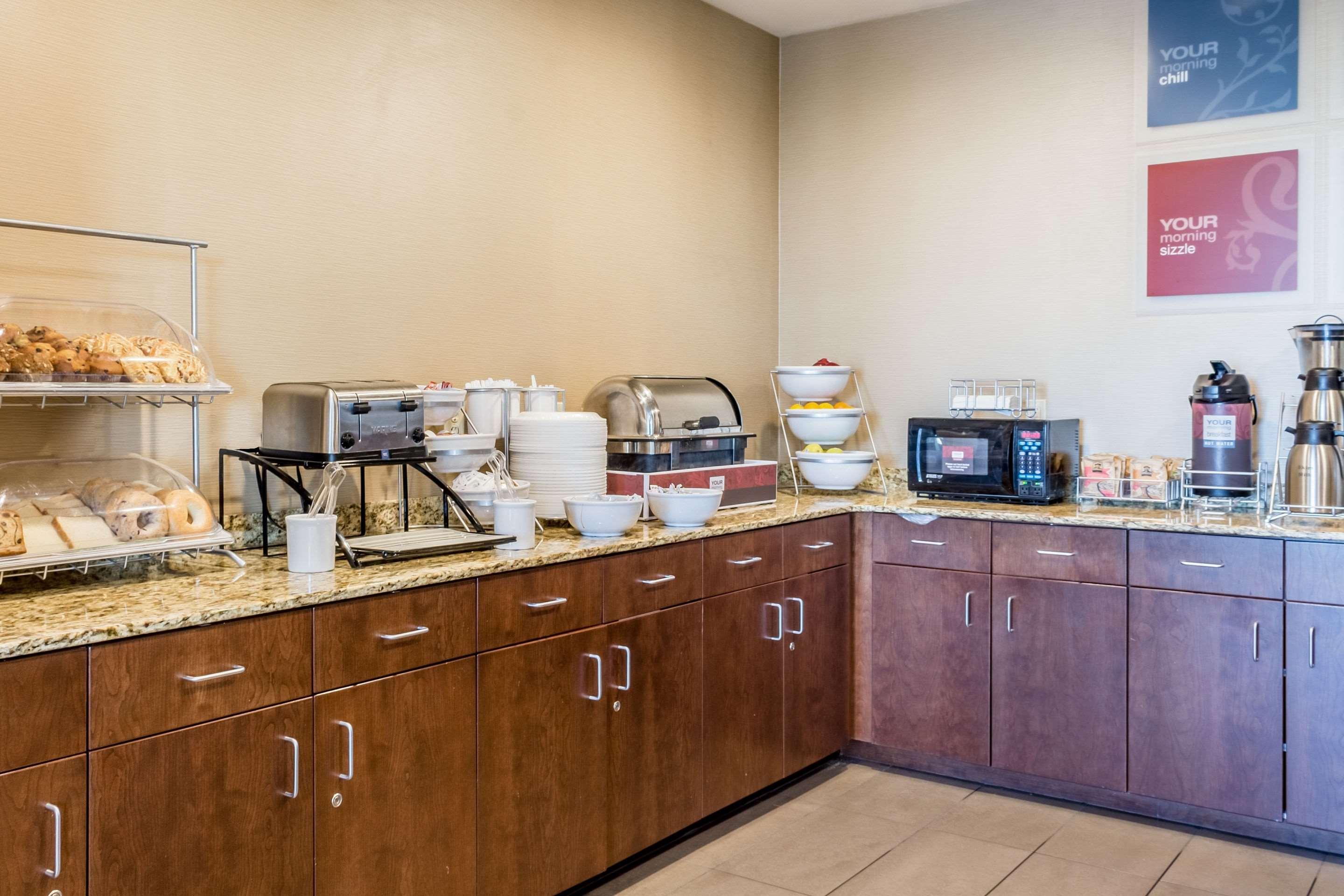 Comfort Inn & Suites Avera Southwest スーフォールズ エクステリア 写真