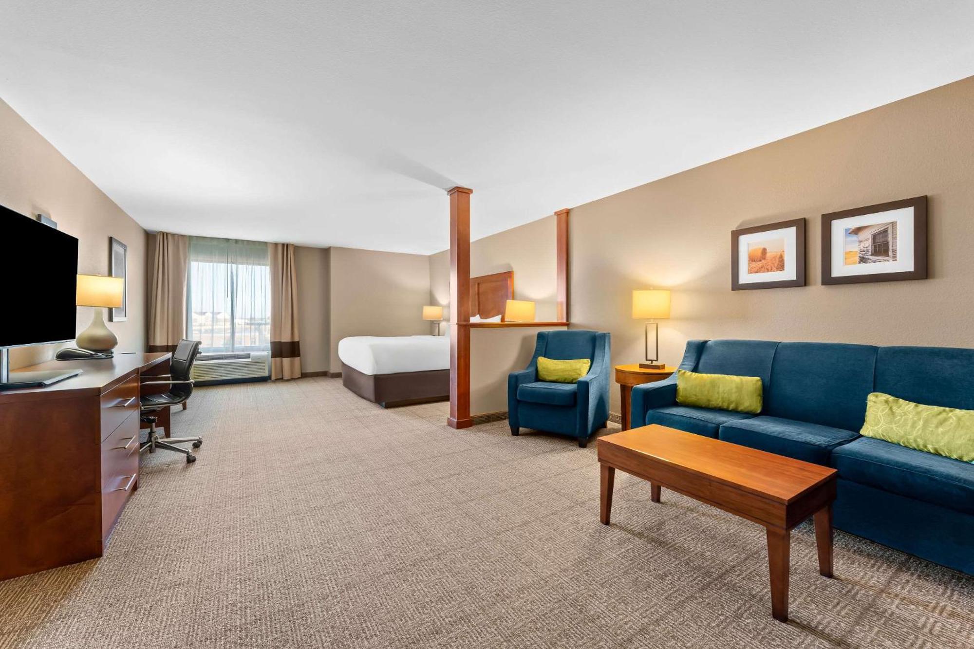 Comfort Inn & Suites Avera Southwest スーフォールズ エクステリア 写真