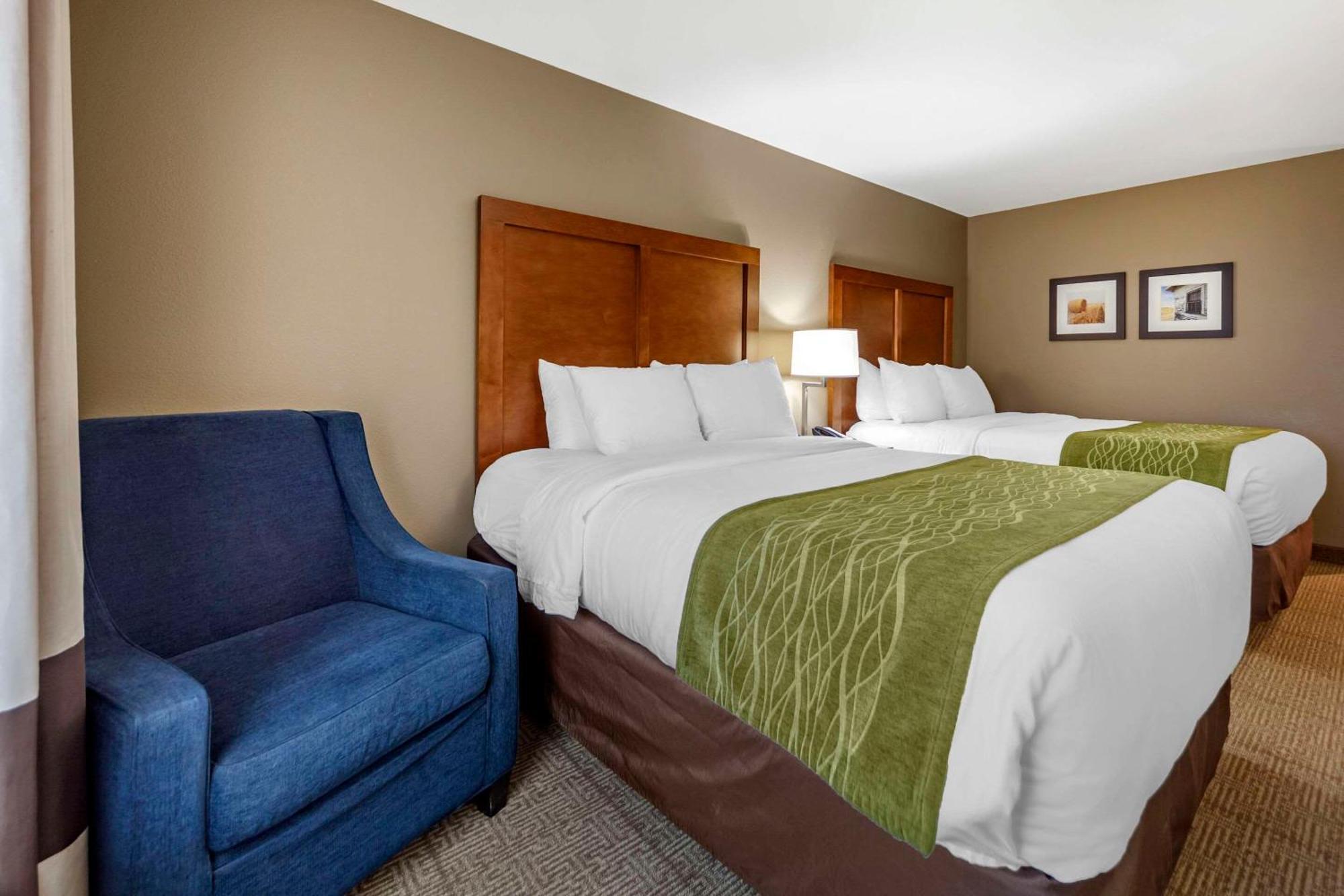 Comfort Inn & Suites Avera Southwest スーフォールズ エクステリア 写真