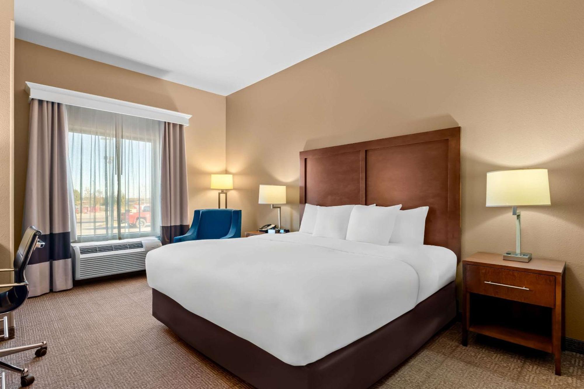 Comfort Inn & Suites Avera Southwest スーフォールズ エクステリア 写真