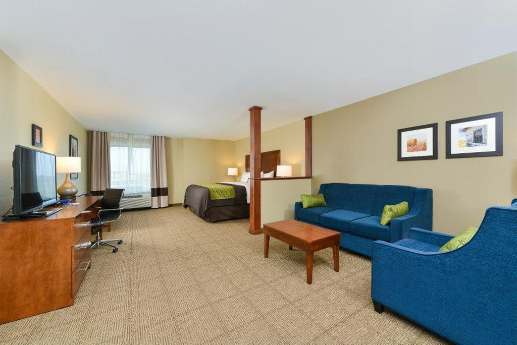 Comfort Inn & Suites Avera Southwest スーフォールズ エクステリア 写真